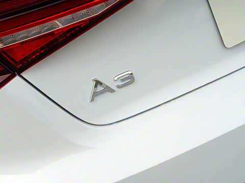 2020�� Sportback 40 TFSI �˶��� ��VI