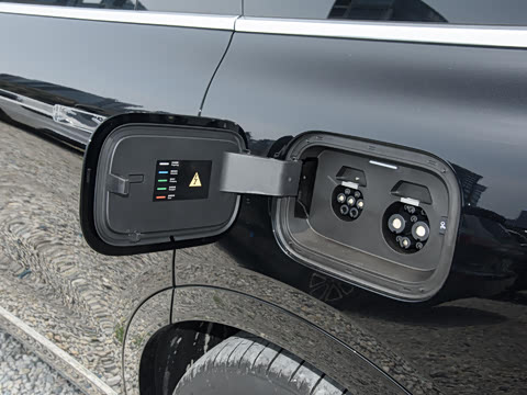 2025�� ���� Ultra�� 100kWh 5����