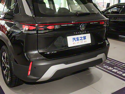 2025�� ̽��L 300TSI ������Ӣ