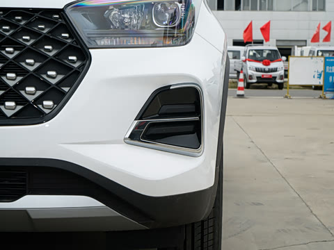 2025�� 1.5L �ֶ�׿Խ��