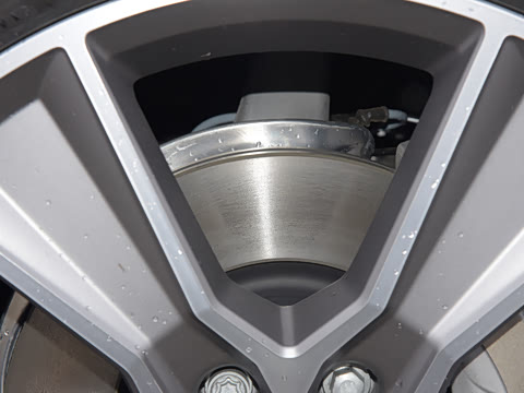 2022�� 40 TFSI ������