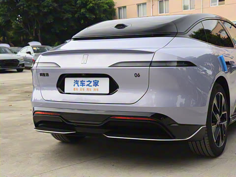 2025�� Ultra�����