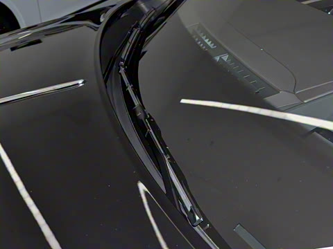 2026�� 4.0T V8 Mulliner