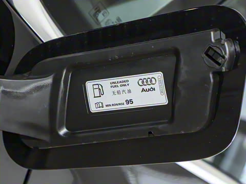 2025�� 45 TFSI ������