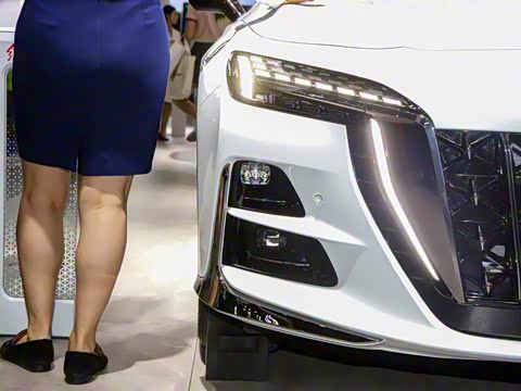 2025�� 2.0T ������