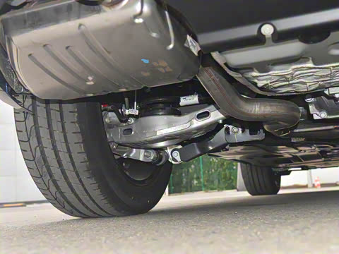 2022�� P250 R-Dynamic BLACK