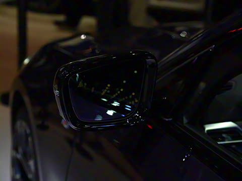 2025�� 330i 50����������