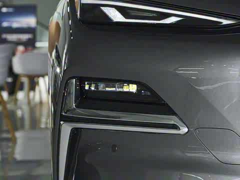 2025�� 130km EM-i ������