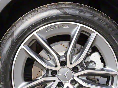 2021�� AMG GLA 35 4MATIC