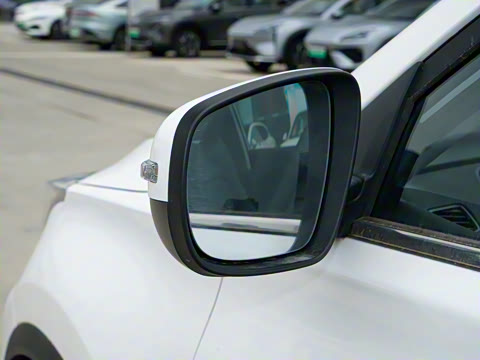 2025�� 1.5L �ֶ�׿Խ��