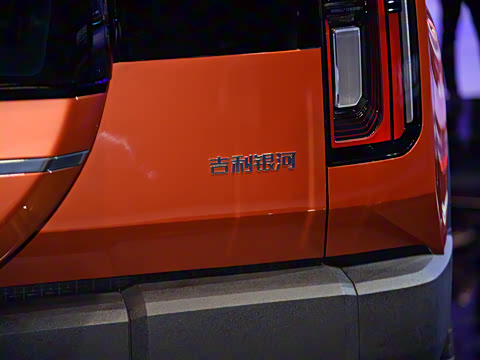 2025�� ������