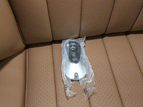 2025�� �Ŀ� E 300 L ʱ����