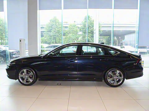 2025�� �˶�ϵ�� 260TURBO ����