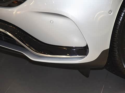 2020�� EQC 400 4MATIC ������ 1886������