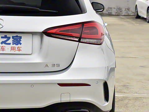 2022�� AMG A 35 4MATIC