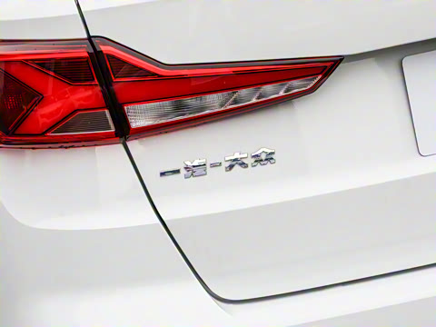 2023�� 280TSI �ֶ���ȡ��