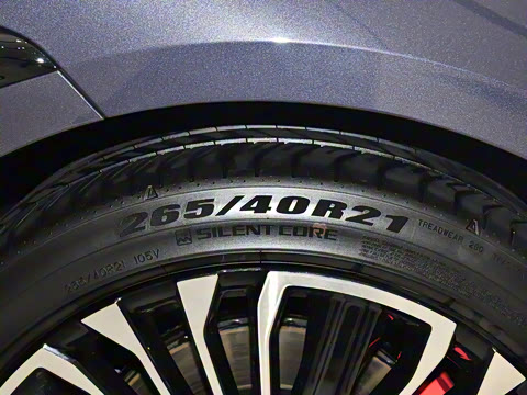 2025�� �Ŀ� Ultra���̰�