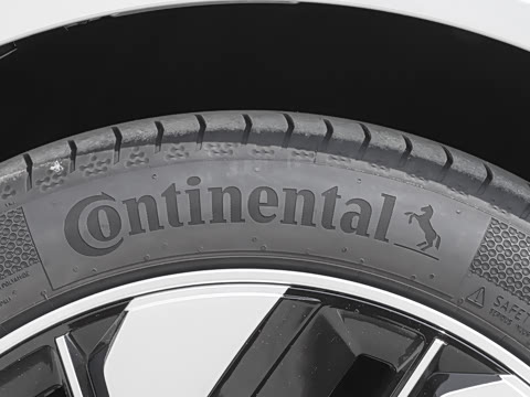 2025�� 210Ultra�Ǽݰ� 6��