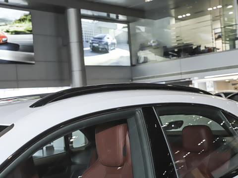 2024�� Macan ��������