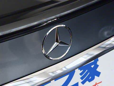 2020�� �Ŀ� C 260 �˶���