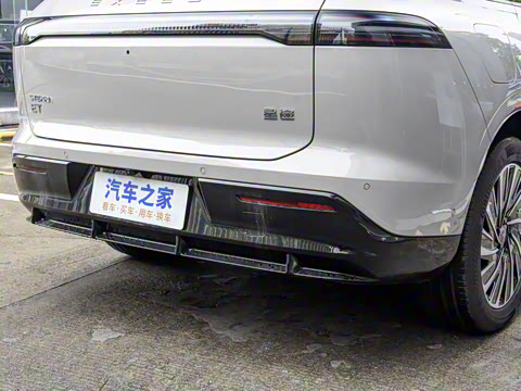 2025�� ���� 240 Pro�������ٸ�����ʻ