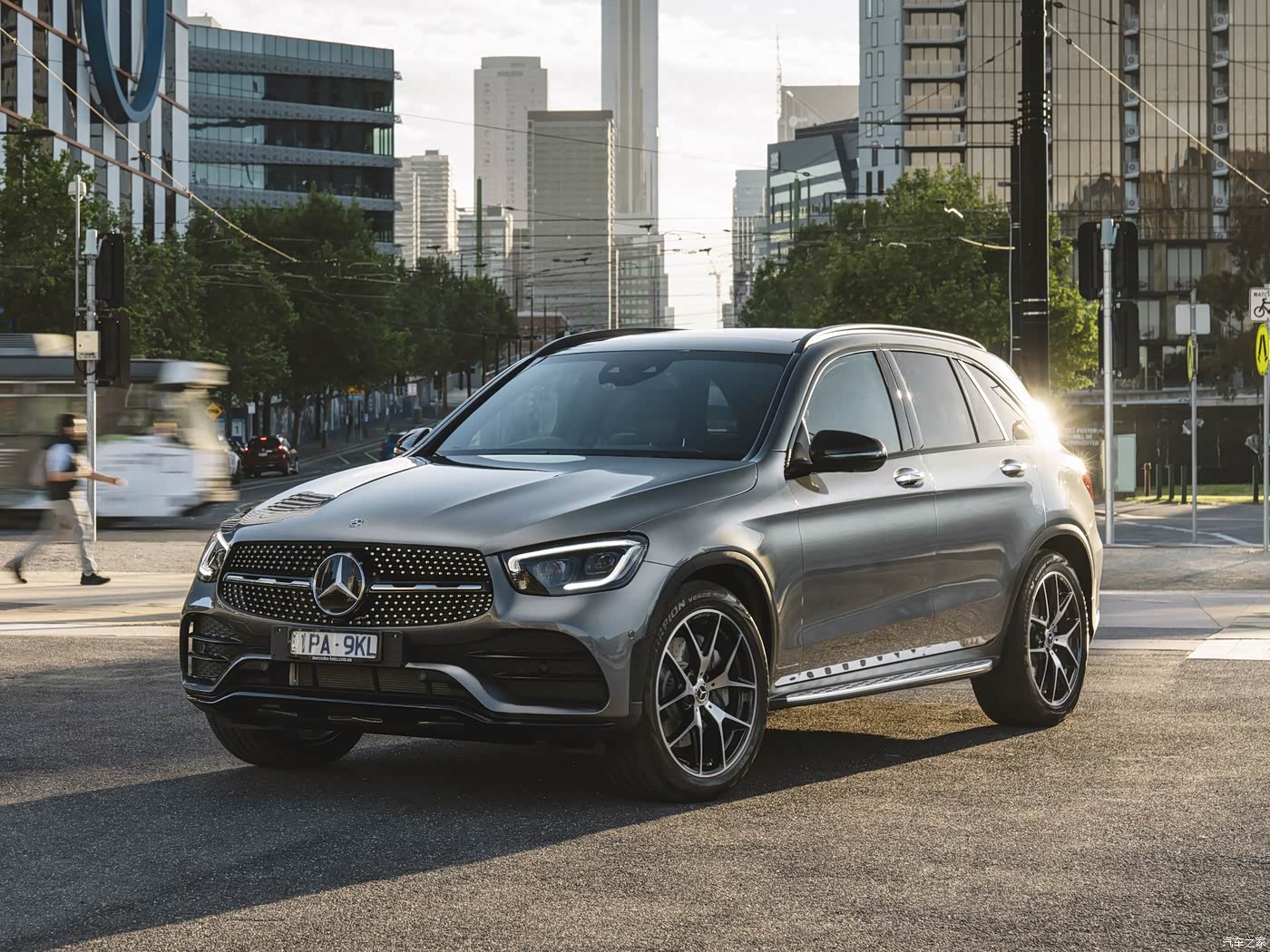 汽车之家|奔驰glc(进口)|2019款 glc 300 4matic amg line 澳大利亚版