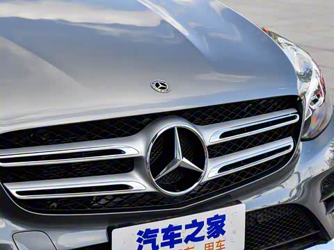 2019�� GLC 260 4MATIC ������