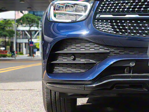 2023�� GLC 260 4MATIC ����SUV