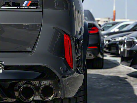 2023�� X5 M ������