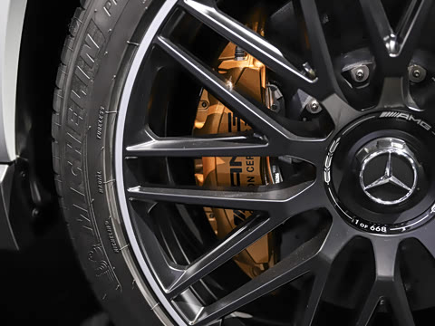 2024�� AMG GLS 63 4MATIC+