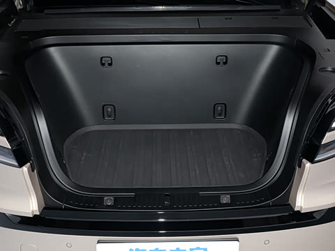 2025�� Ultra ������