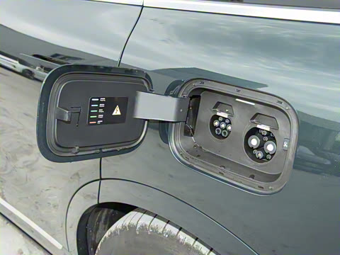 2025�� ���� Ultra�� 100kWh 6����