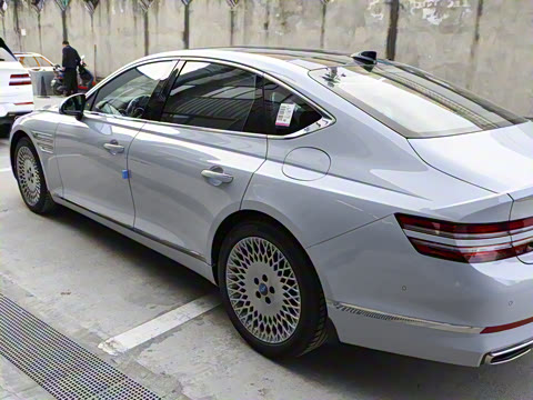 2021�� 2.5T �����콢��