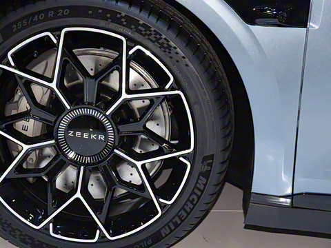 2024�� �����Ǽݰ� 100kWh