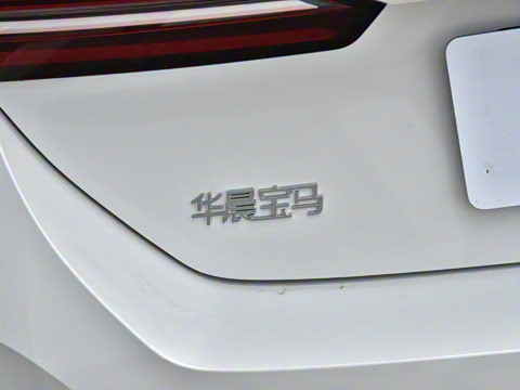 2025 xDrive 50L M˶װ
