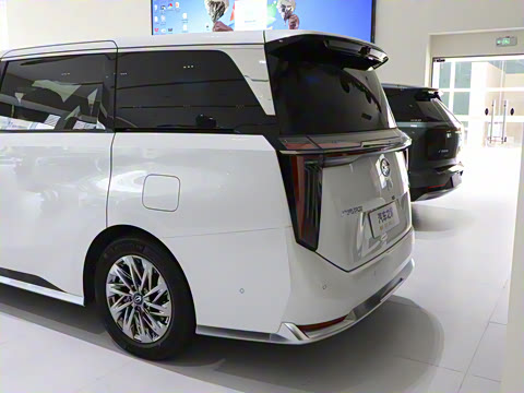 2025�� Ǭ��ϵ�� Ultra ͷ�Ȳ�