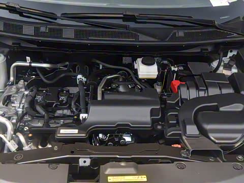 2025�� �Ŀ� ���� 2.0L CVT XV+���Ȱ�