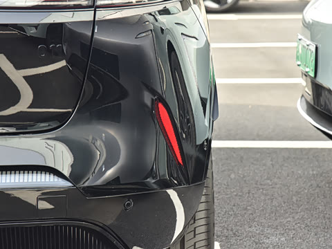 2022�� 011 MMW����������