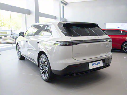 2025�� ���� 760 Max��������������ʻ