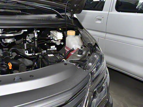 2025�� M5 1.6L ��������� 7��