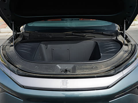 2025�� EV 670KM�����״�������