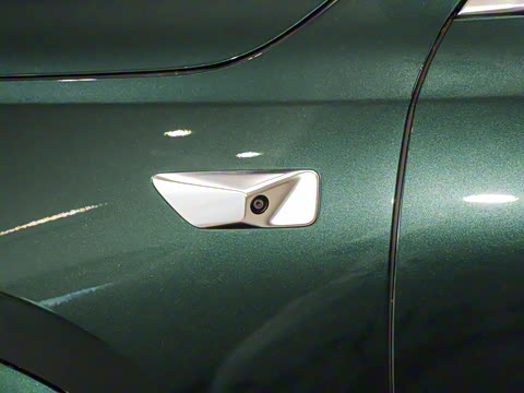 2025�� Ultra ���ܻ��°�