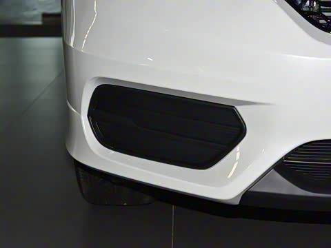 2019�� 240TURBO ������Ӣ��