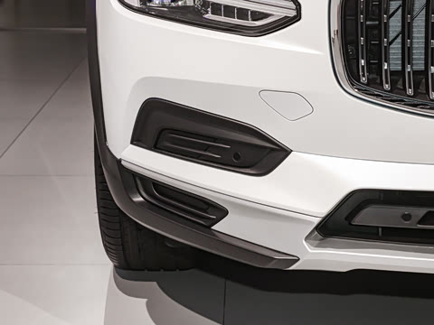 2025�� Cross Country B5 AWD ��Զ��