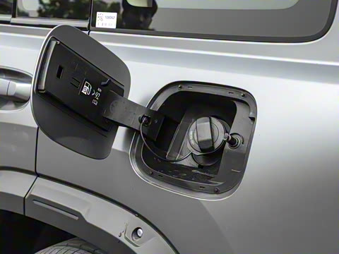 2025�� 2.0T 4WD Ultra