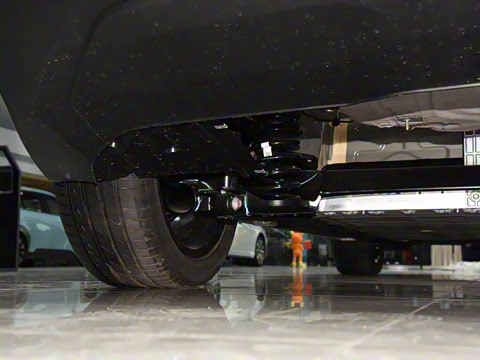 2022�� Plus 70 �Ƽ���