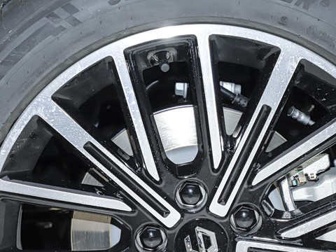 2025�� 600������