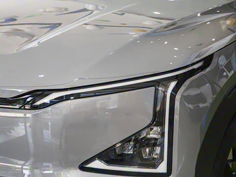 2025�� 530 Light