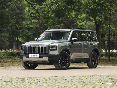 2025�� 2.0T 4WD Ultra