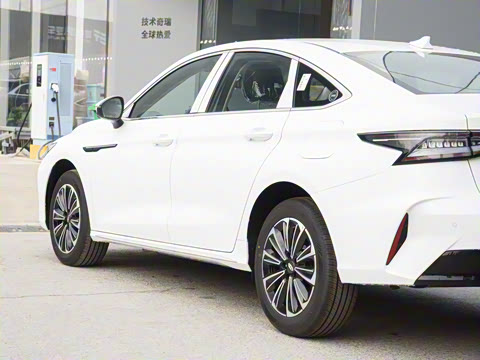 2025�� 70km ��׼��